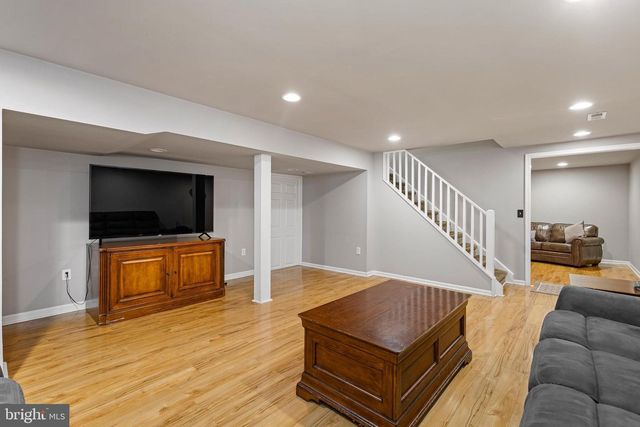 26 LONGSPUR DR, Wilmington, DE 19808