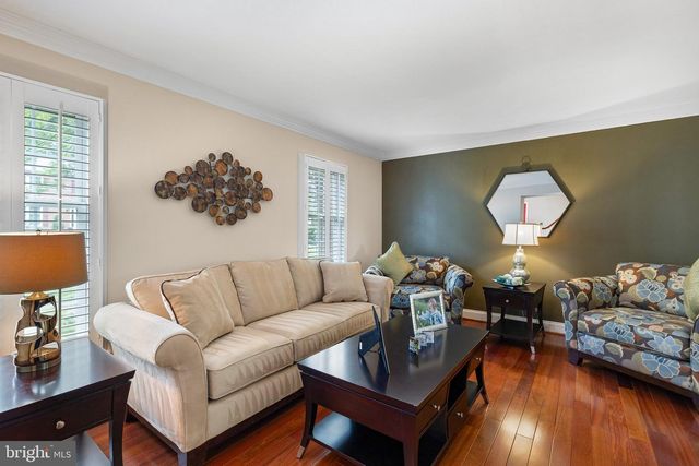 26 LONGSPUR DR, Wilmington, DE 19808