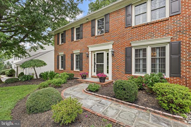 26 LONGSPUR DR, Wilmington, DE 19808