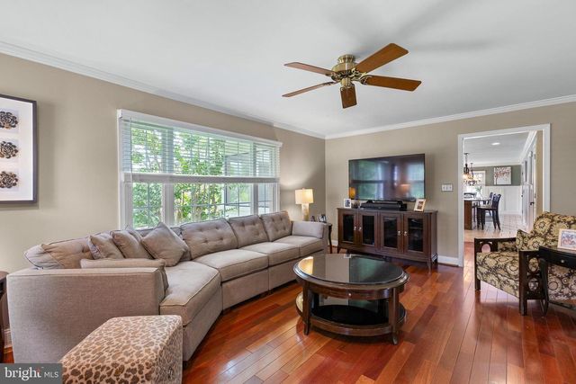 26 LONGSPUR DR, Wilmington, DE 19808