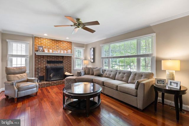 26 LONGSPUR DR, Wilmington, DE 19808