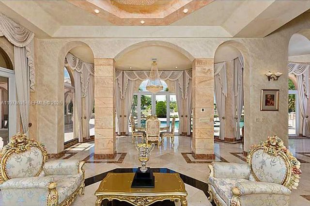21579 Cartagena Drive, Boca Raton, FL 33428