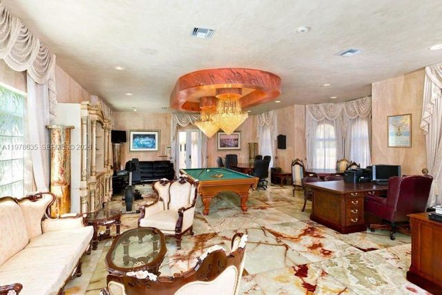 21579 Cartagena Drive, Boca Raton, FL 33428