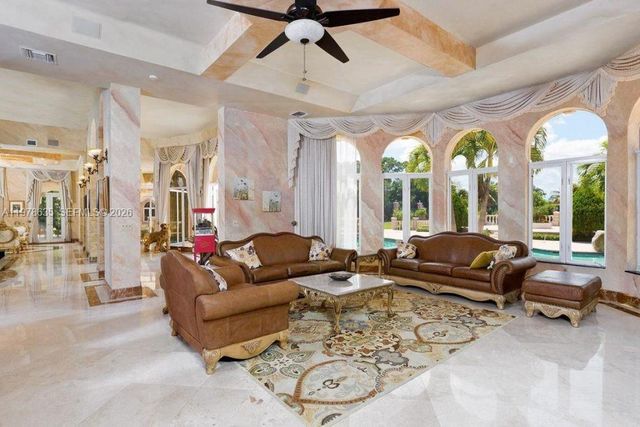 21579 Cartagena Drive, Boca Raton, FL 33428