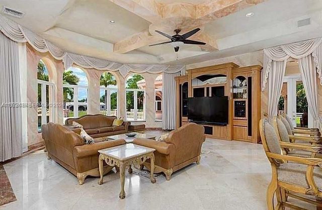 21579 Cartagena Drive, Boca Raton, FL 33428