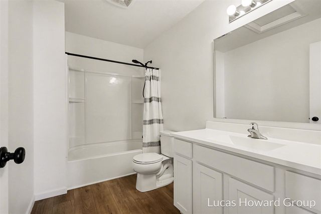 59587 Silvergrass Drive, Mattawan, MI 49071