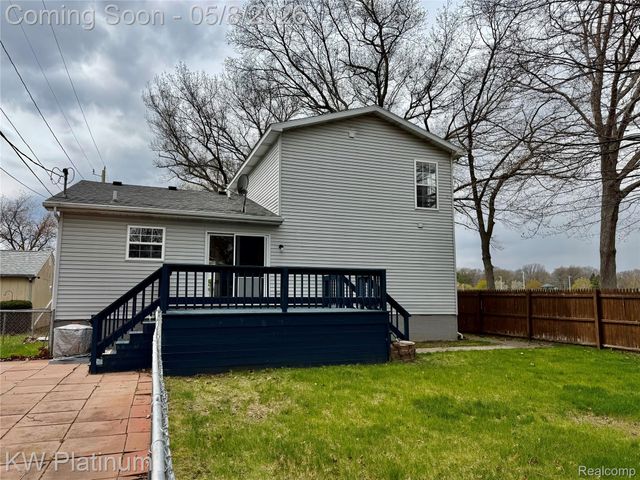 2616 21st Avenue, Port Huron, MI 48060