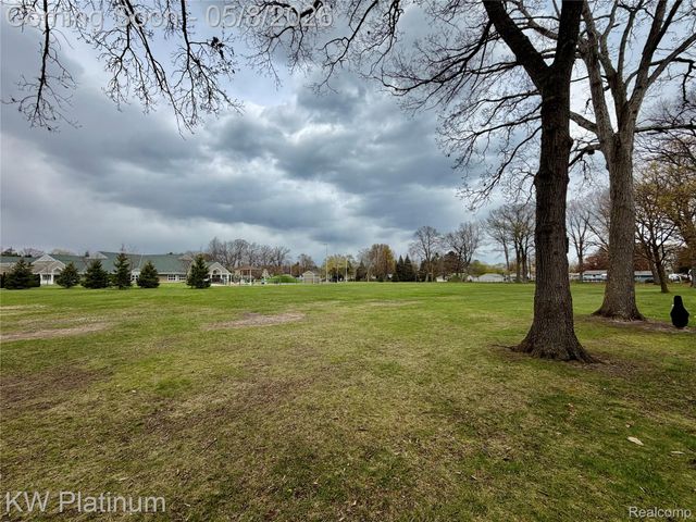2616 21st Avenue, Port Huron, MI 48060