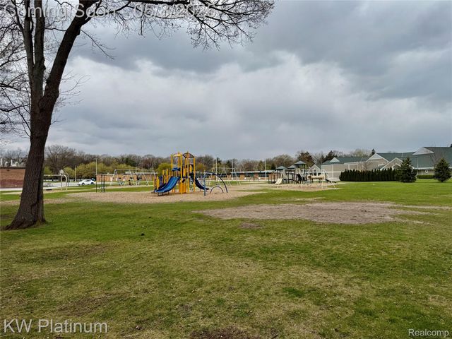 2616 21st Avenue, Port Huron, MI 48060