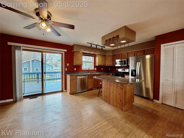 2616 21st Avenue, Port Huron, MI 48060