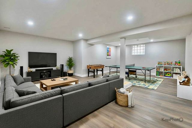 11935 S Stewart Avenue, Chicago, IL 60628