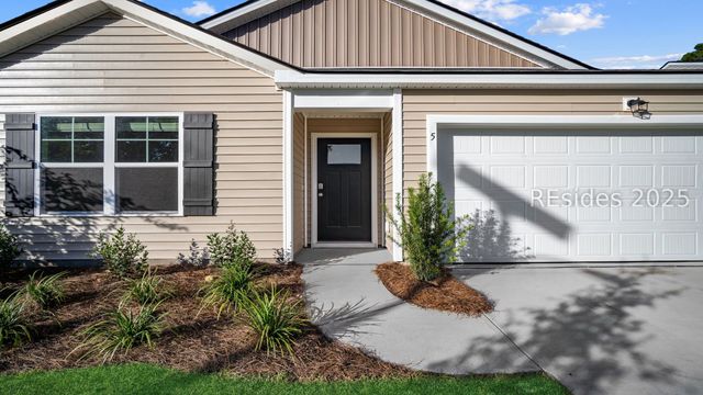 62 Bottom Board Ct, Ridgeland, SC 29936