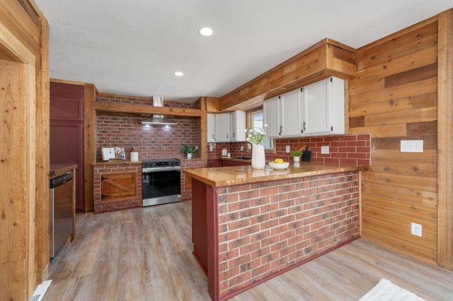 3443 N Gilda, Wichita, KS 67205