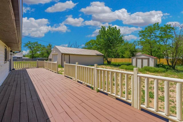 3443 N Gilda, Wichita, KS 67205