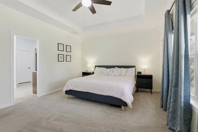 9950 Stone Crest Circle, Edmond, OK 73034