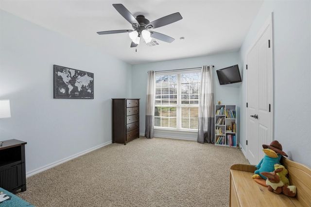 9950 Stone Crest Circle, Edmond, OK 73034