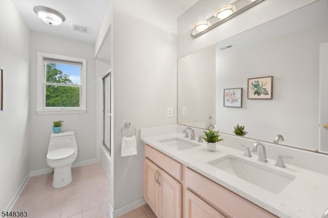 93 Hills Dr, Montgomery Twp., NJ 08502