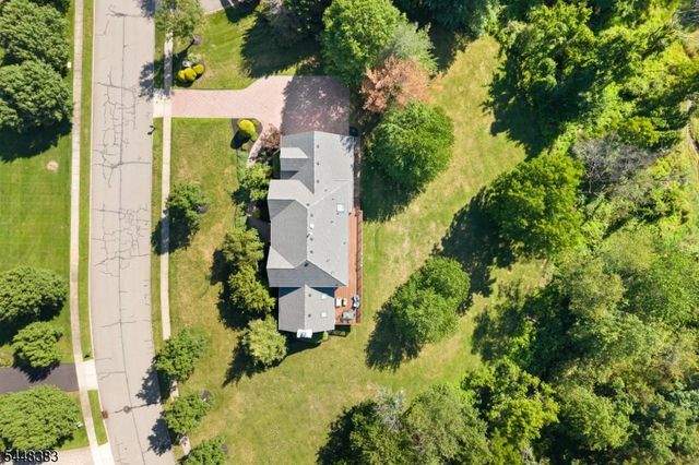 93 Hills Dr, Montgomery Twp., NJ 08502