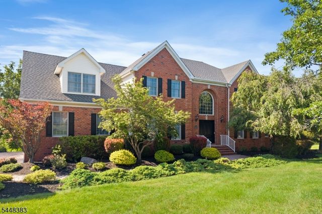93 Hills Dr, Montgomery Twp., NJ 08502