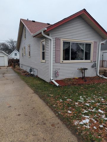 2530 N 58th STREET, Milwaukee, WI 53210