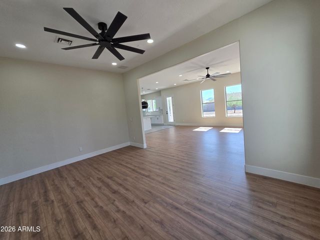10114 S 43RD Avenue, Laveen, AZ 85339