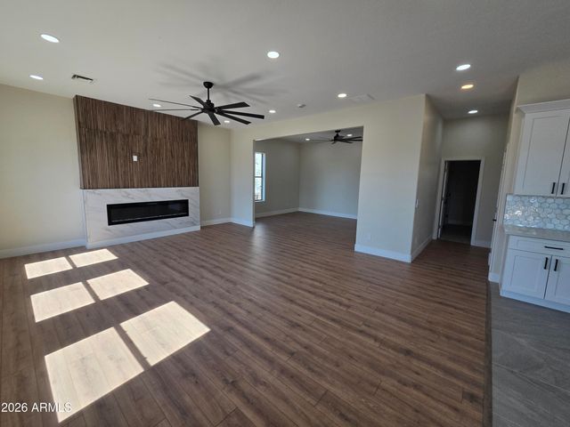 10114 S 43RD Avenue, Laveen, AZ 85339