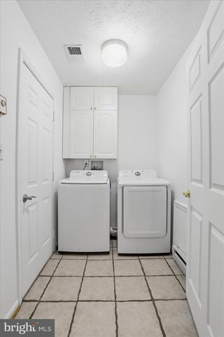 1038 MATTHEW CT, Hagerstown, MD 21742