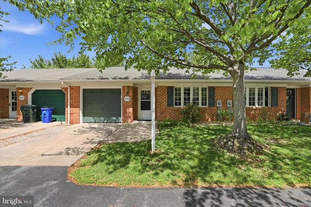 1038 MATTHEW CT, Hagerstown, MD 21742