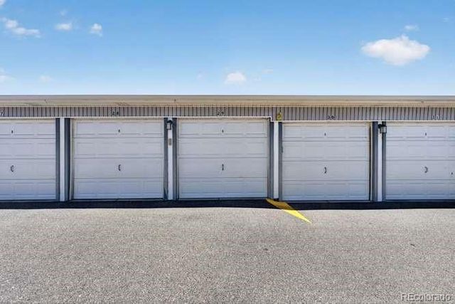 750 S Alton Way 8C, Denver, CO 80247