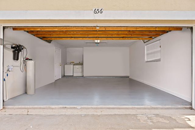 656 LAKE WELLINGTON Drive, Wellington, FL 33414
