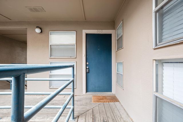 2311 Nueces ST 303, Austin, TX 78705