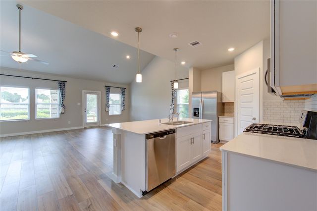 6027 Jenna Way, Rosenberg, TX 77471
