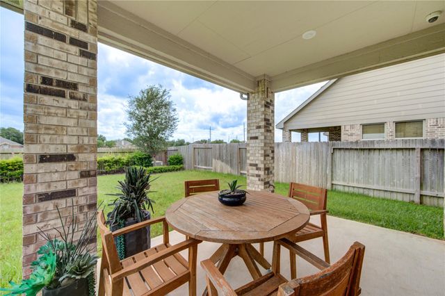 6027 Jenna Way, Rosenberg, TX 77471