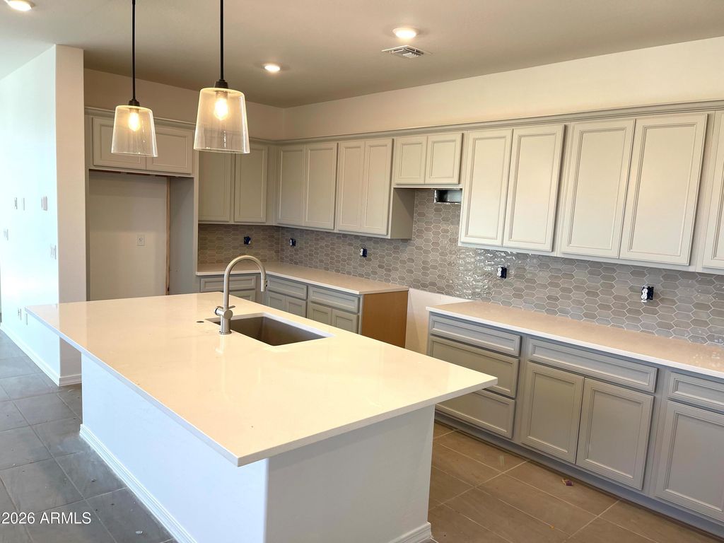 9955 W PINCHOT Avenue, Avondale, AZ 85392 — photo 3