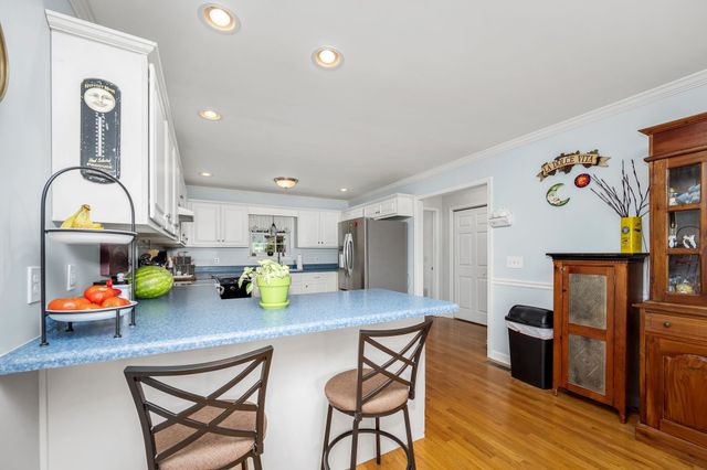 4330 River Ln, Milton, TN 37118