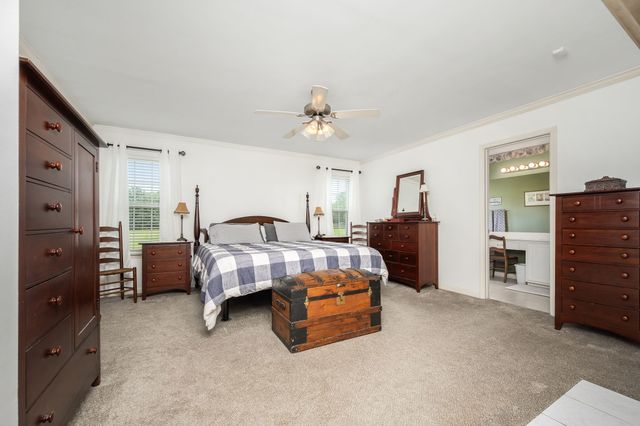 4330 River Ln, Milton, TN 37118