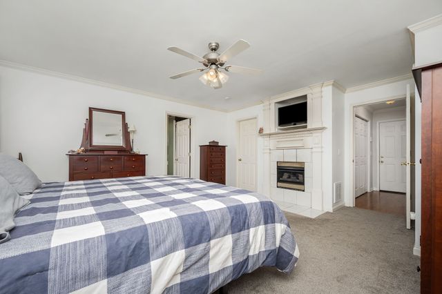 4330 River Ln, Milton, TN 37118