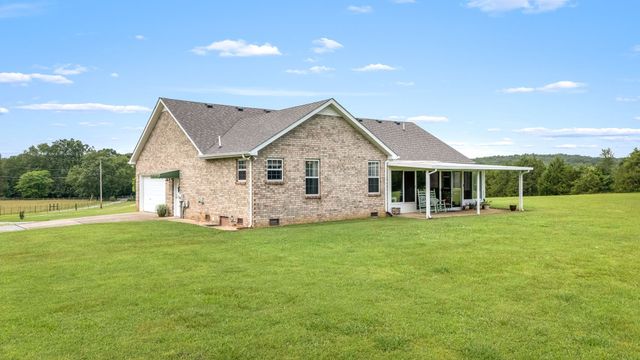 4330 River Ln, Milton, TN 37118