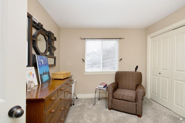 5112 Shadowridge Drive, Manhattan, KS 66503