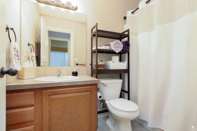 5112 Shadowridge Drive, Manhattan, KS 66503