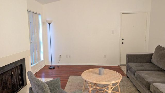 9707 Richmond Avenue 14, Houston, TX 77042