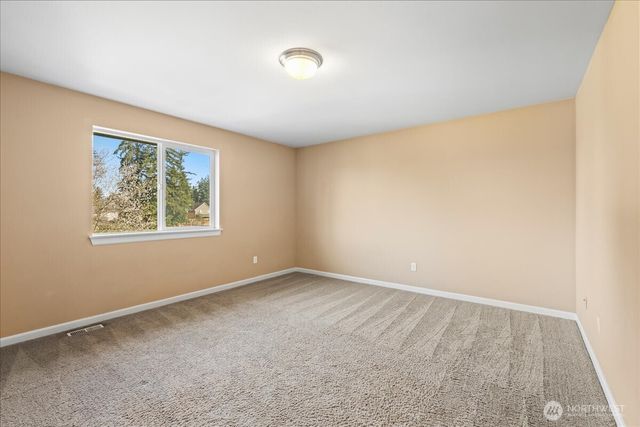 17215 18th Avenue E, Spanaway, WA 98387