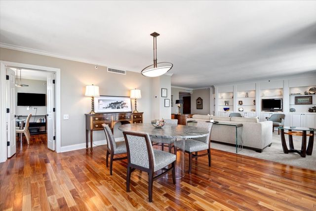132 E Delaware Place 5906, Chicago, IL 60611
