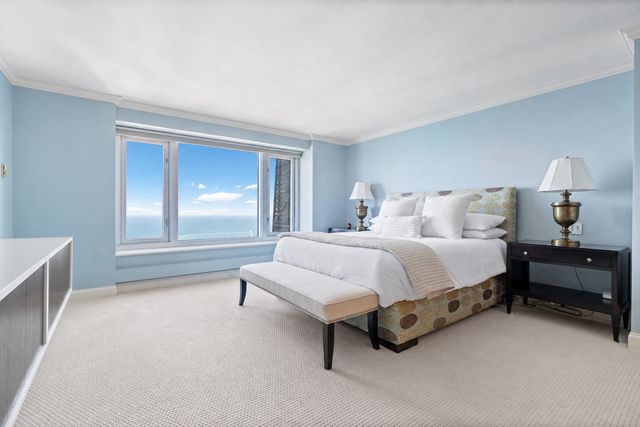 132 E Delaware Place 5906, Chicago, IL 60611
