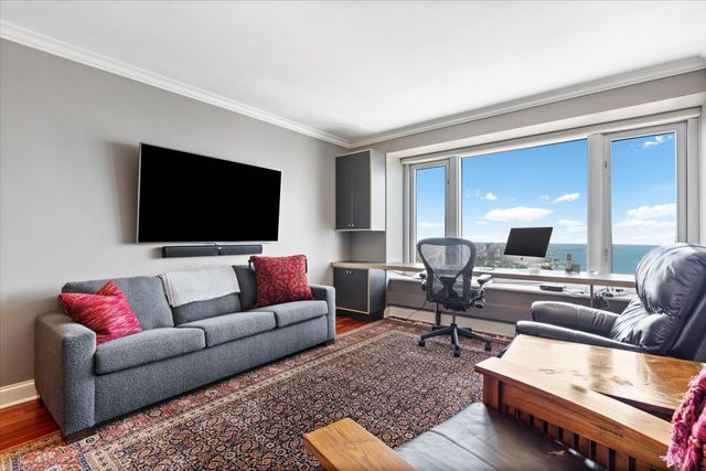 132 E Delaware Place 5906, Chicago, IL 60611