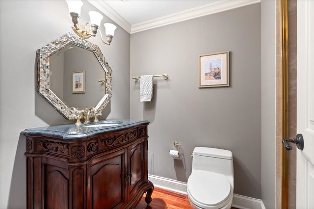 132 E Delaware Place 5906, Chicago, IL 60611