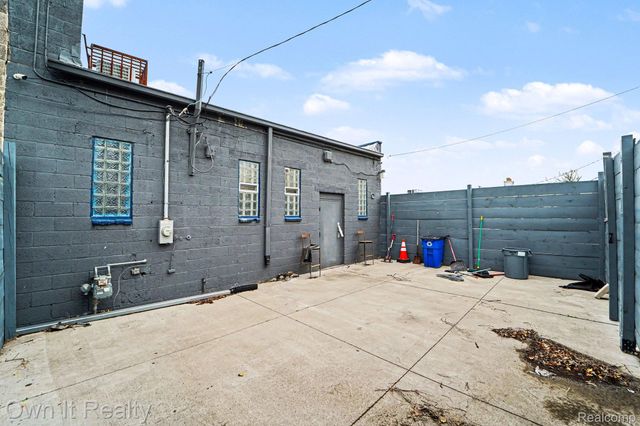 10701 W McNichols Road, Detroit, MI 48221