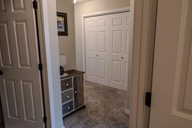 1045 46th Avenue S, Moorhead, MN 56560