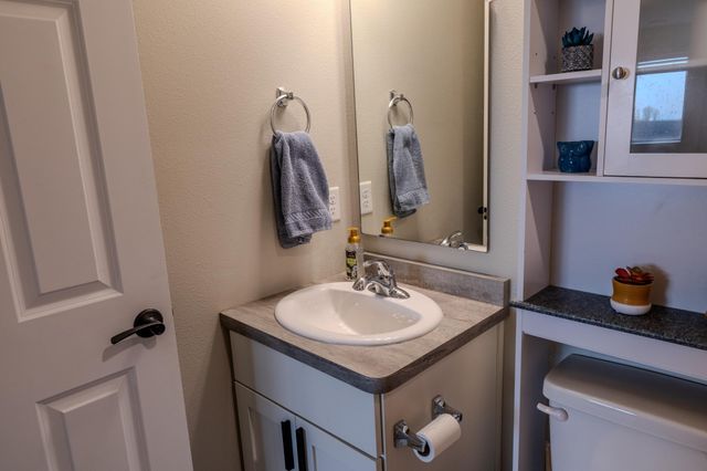 1045 46th Avenue S, Moorhead, MN 56560