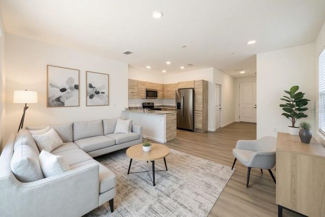 1209 SOUTHSTATION PLACE 306, Orlando, FL 32809